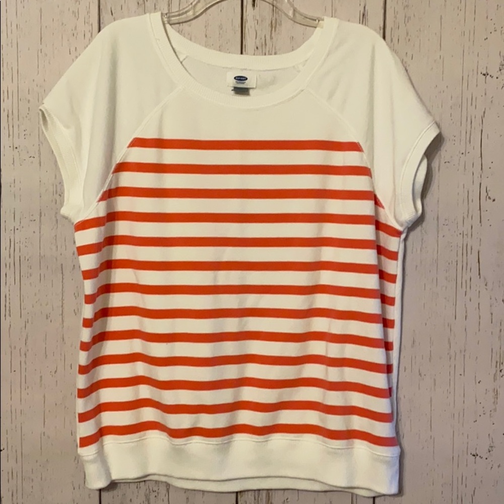 Old Navy Short sleeve sweatshirt